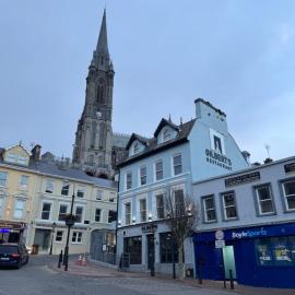Gilberts Townhouse, hotel Cobhban
