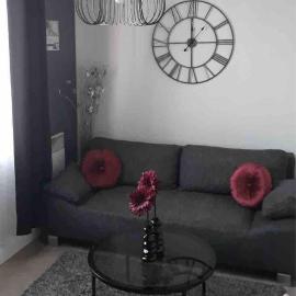 Agréable appartement, Hotel in Bobigny