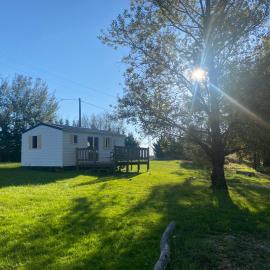 Camping La Motte, отель в городе Le Fouilloux