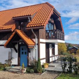 Osada Biały Wilk, khách sạn ở Przysłup