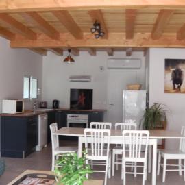 Aux vieux fours 4 chambres 2 salle d'eau, hotel a Noaillac
