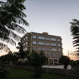 Tsavo Zurani โรงแรมในVoi