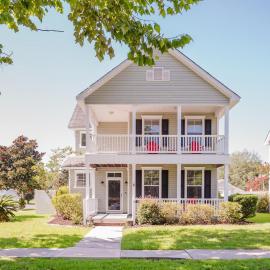 Bluffton Magnolia House - Charming Home in the Heart of Old Town Bluffton, hotel a Bluffton