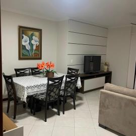 Apartamento em Meia Praia, Itapema, 190m do mar, 3 quartos, sendo 1 suíte!