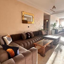 Modern flat in Karakchou Berkane, מלון בברקיין