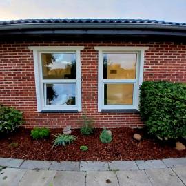 Small Cozy Cottage Near the Skjern River, hotel u gradu Tarm
