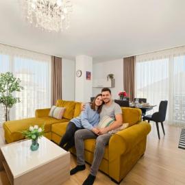 Central Accommodation in Monarh Tower by Open House apartments, hotel sa Timişoara