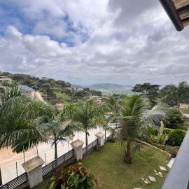 Willowbrook, Hotel in Aburi