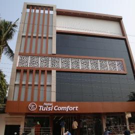 Grand Tulsi, hotel Nándedben