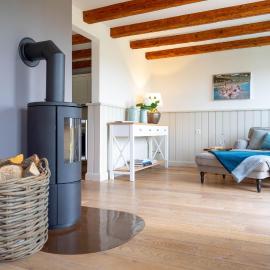 Ferienwohnung Gut Immenhof, hotelli kohteessa Malente