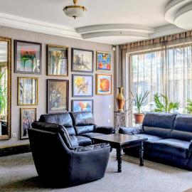 The Rogashome, hotel u gradu Tbilisi City