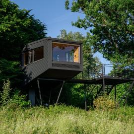 Oak - K1 Baumhaus, hotel in Odenthal