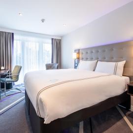 Premier Inn München City Schwabing, хотел в Мюнхен