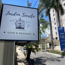 Café e Pousada Jardim Secreto, hotel i Santa Rita do Sapucaí