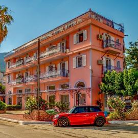 Anemos Studios & Apartments, hotel a Póros