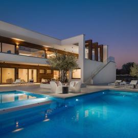 Villa Old Olive VIII - Heated Pool - by Vivi Rent