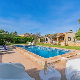 Villa Hortet den Joan By home villas 360, Hotel in Alcúdia