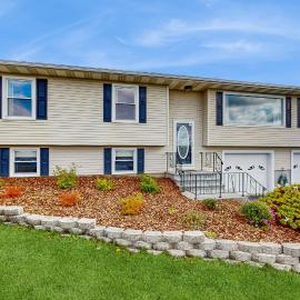 Seneca Lake Overlook - Unit A, hotel em Burdett