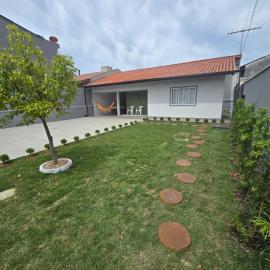 Casa Bombinhas