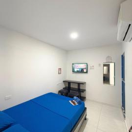 Hotel 7, хотел в Кукута