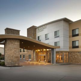 Fairfield Inn & Suites by Marriott Lincoln Southeast