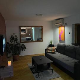 TRUTH Apartment Veles