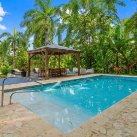 Rainforest Hideaway Villas, Pools and Nature Dive