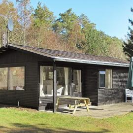 4 person holiday home in Hals-By Traum, отель в Халсе
