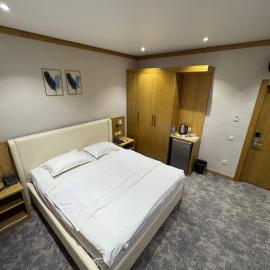 Hotel Elegant 2, hotel din Andijon