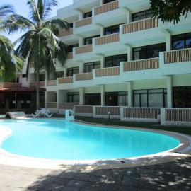Indiana Beach Apartments, hotel u gradu Bamburi