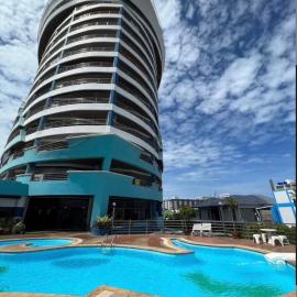 Bangsaen sansuk, hotel in Ban Laem Thaen