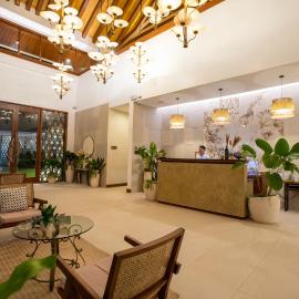 Alima ARQ Beach Resort, hotel u gradu Brtania