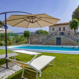 Apartment With Pool In Vinci Hills – hotel w mieście Lamporecchio