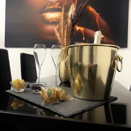 Royal Relax Sarzana, hotel in Sarzana