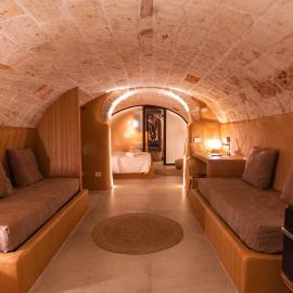Terre Saracene Suites - Elegance Near the Central Station, Hotel in Bitonto