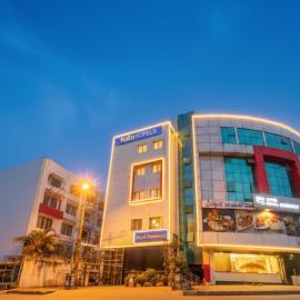 FabHotel Royal Residency II - Nr Lakdikapul Metro Station