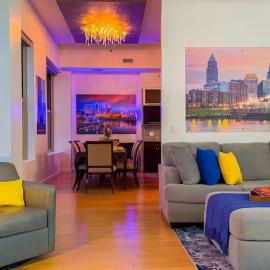 The Landhaus - In The Heart of Downtown Cleveland, Hotel in Cleveland