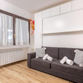 Hostdomus - Valle Studio, хотел в Grange Sises