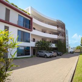 Legacy Square by QUAO REALTY, hotel in East Legon