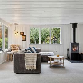 Holiday Home With Creative Space Near Glesborg, hotel di Glesborg