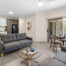 Charming 2BR Home in Serene Mount Warren Park