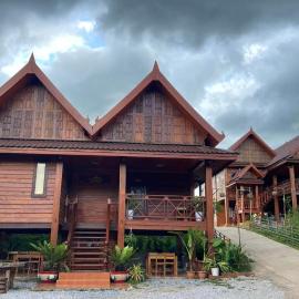 Vangnamthip Meung Feung Hotel, hotel in Muang Fuang