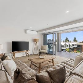 Spacious apartment in Mount Maunganui, hotel a Mount Maunganui