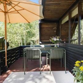 Charming Cottage Close To Kattegat, hotelli kohteessa Hadsund