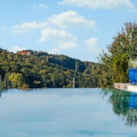 Poolvilla Ratsch, Hotel in Ehrenhausen