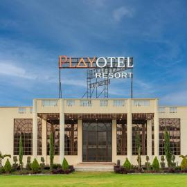 Playotel Resort Indore, hotel a Indore