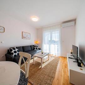 Flex SelfCheckIns 191 - Zagreb - 2 Bedrooms - Parking - Loggia