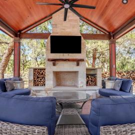 Cabins at Flite Acres - Mockingbird Cabin, hôtel à Wimberley
