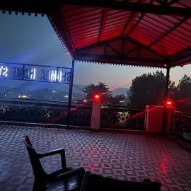 Shumba home stay, hotel v destinácii Udhampur