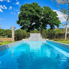 De Opstal Country Lodge – hotel w mieście Oudtshoorn